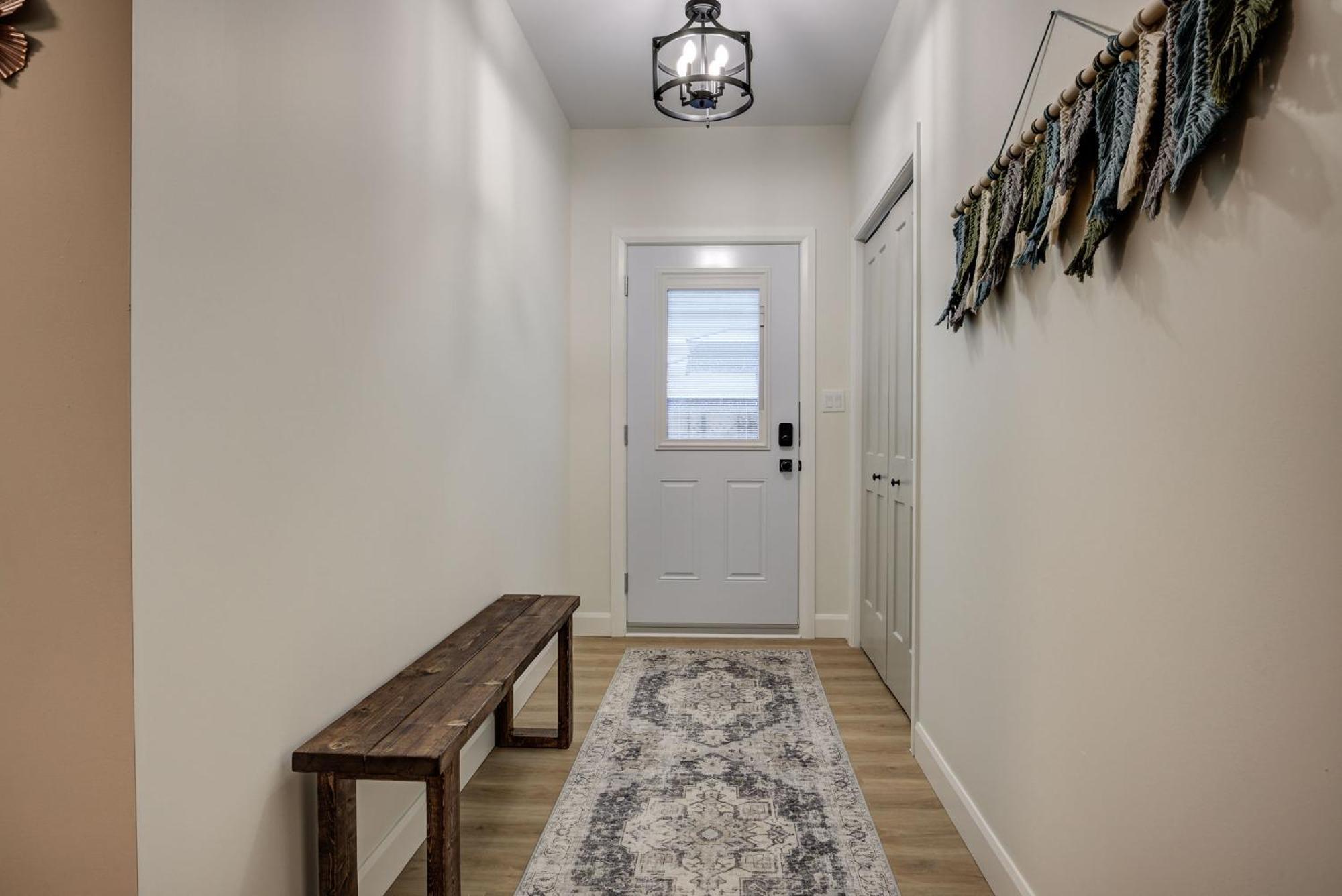 Chic Suite By Westlynn Little Current Экстерьер фото